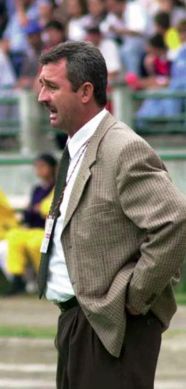 Antes del Once Caldas, Montoya trabajó en el Atlético Bucaramanga y en el Atlético Nacional.