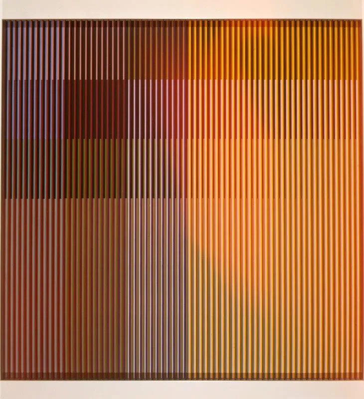Carlos Cruz Díez / Caracas (Venezuela), 1923 / Phisicrome 2068 / 1983 / Aluminio y PVC / 150 x 150 x 6,3 cm / Registro 3187 / Ingreso a la colección: octubre de 2000