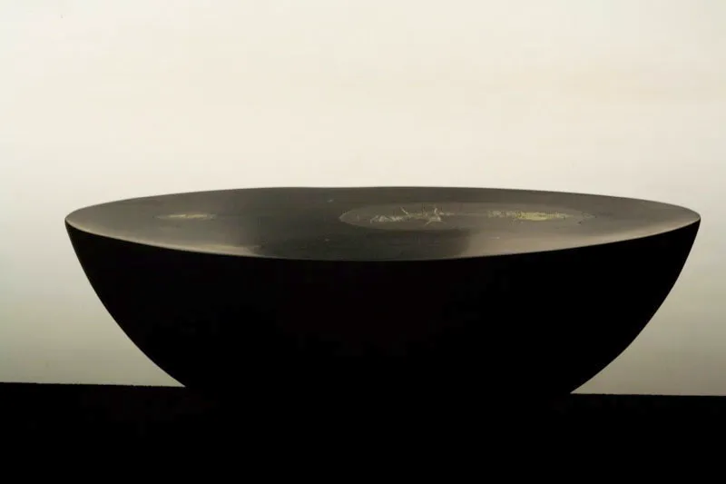 VESTIGIO.
2004.
Lutita.
45 x 24 x 21 cm aprox.