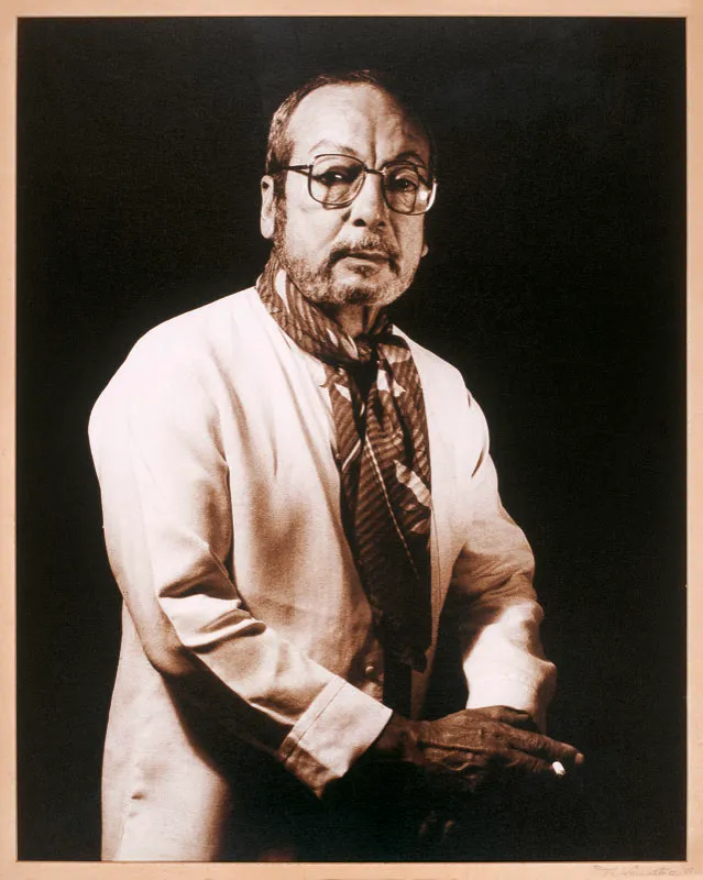 Daniel Lemaitre / Retrato de Enrique Grau / 1987 / Fotografía en sepia / 40 x 60 cm Óscar Monsalve