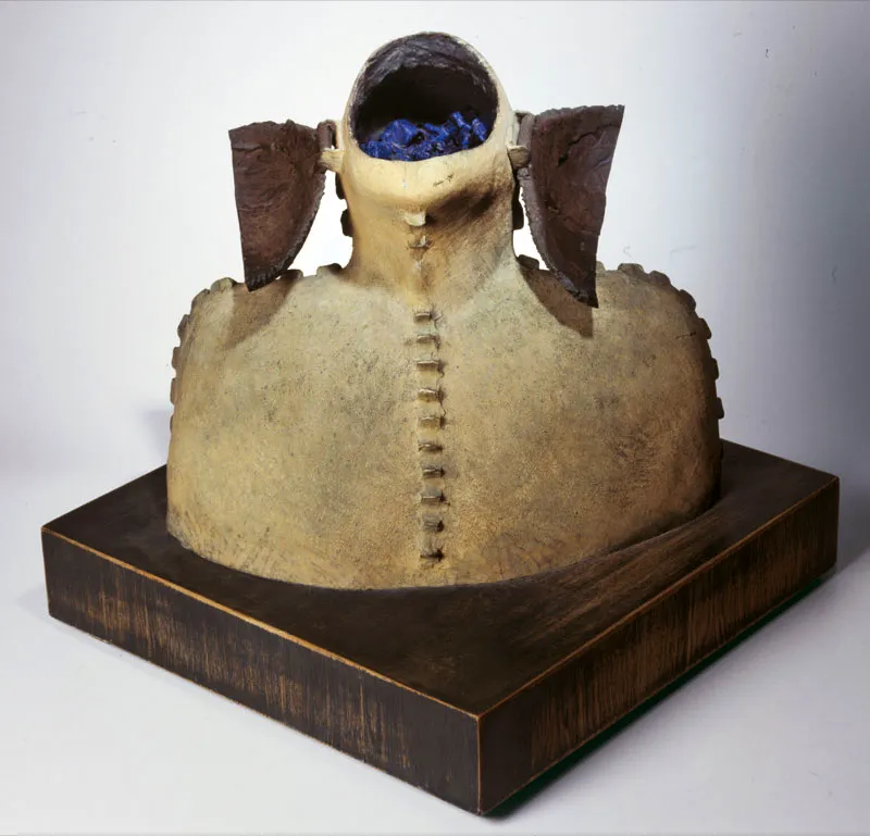 Jim Amaral / Dead poet i / 1990 / 4/6 bronce fundido y patina / 40 x 51 x 33 cm Óscar Monsalve