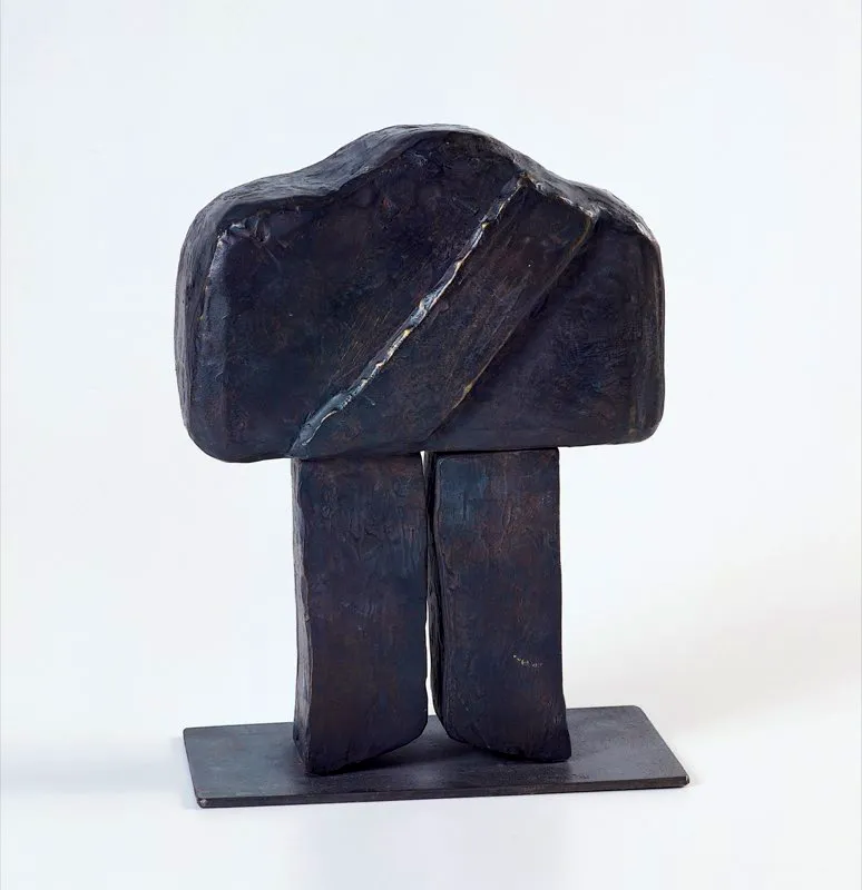 Signo homenaje / 2006 / Escultura en bronce / 29,2 x 22 x 11 cm