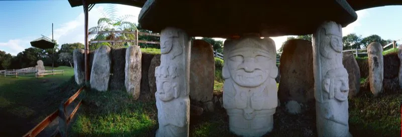 Aspecto del Montículo Oriental de la Mesita A del Parque Arqueológico de San Agustín.