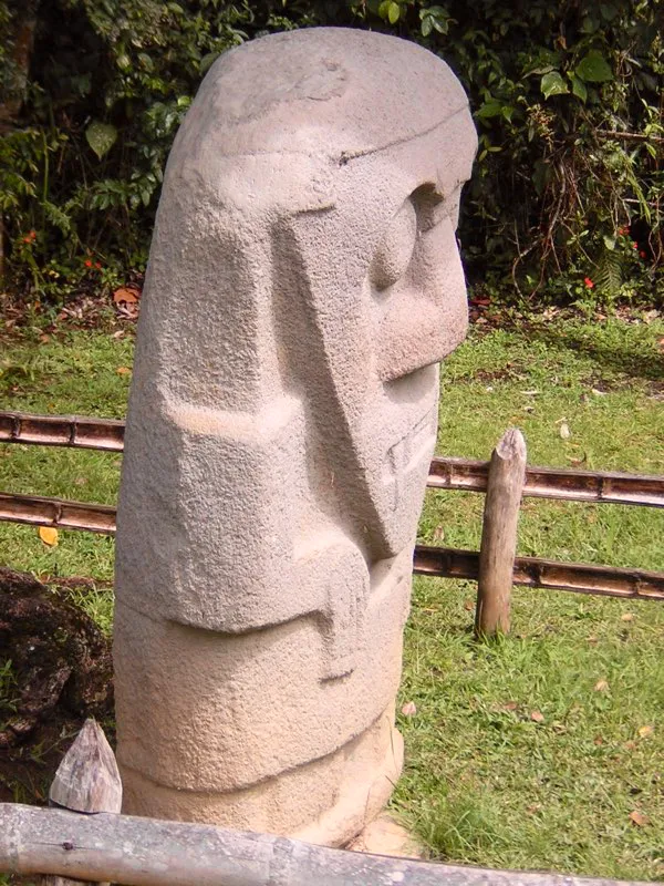 Estatua de la Mesita C del Parque Arqueológico de San Agustín.