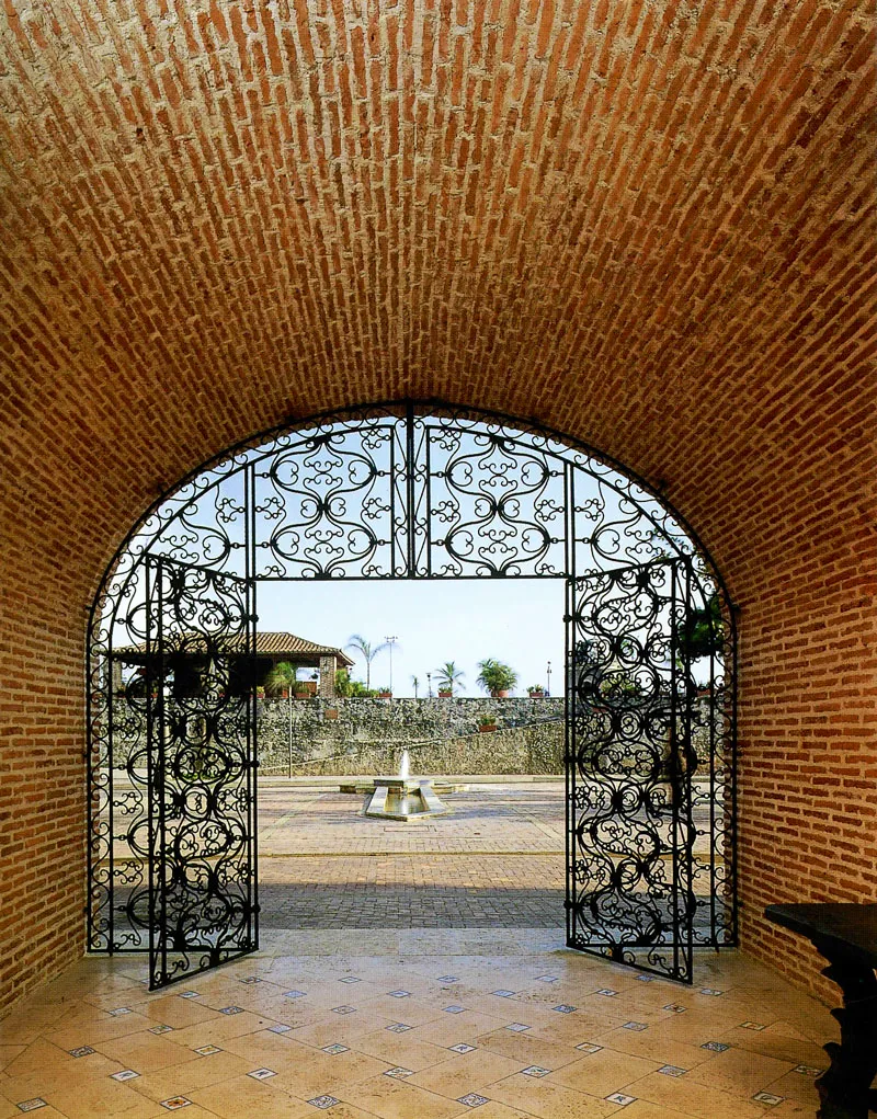 Hotel Santa Teresa de Jess. Cartagena, 1994 - 1995. Antonio Castaeda Buraglia