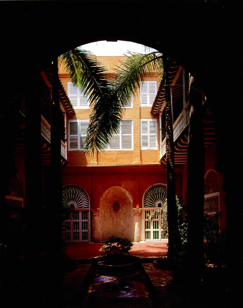Seguros Mapfre, Calle de la Inquisición. Cartagena, 1995. Antonio Castañeda Buraglia
