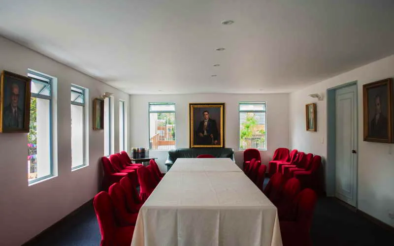 Sala Eduardo Santos Montejo.