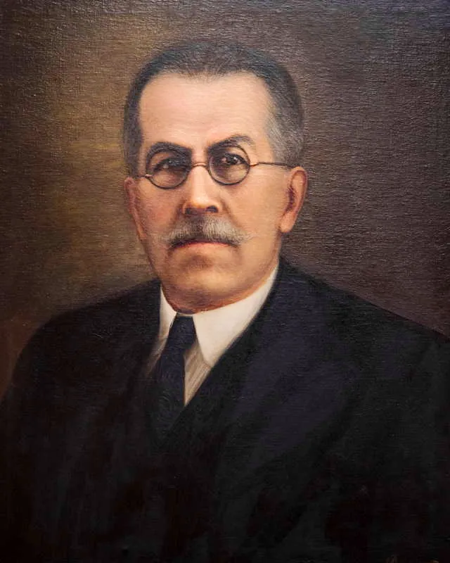 Juan C. Trujillo Arroyo.