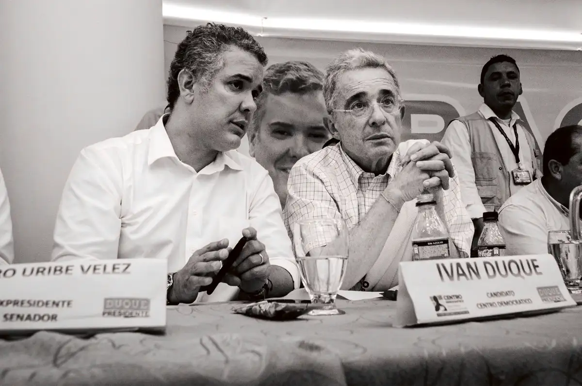 Iván Duque Márquez y el expresidente Álvaro Uribe Vélez, en actividades durante la campaña electoral de 2017.