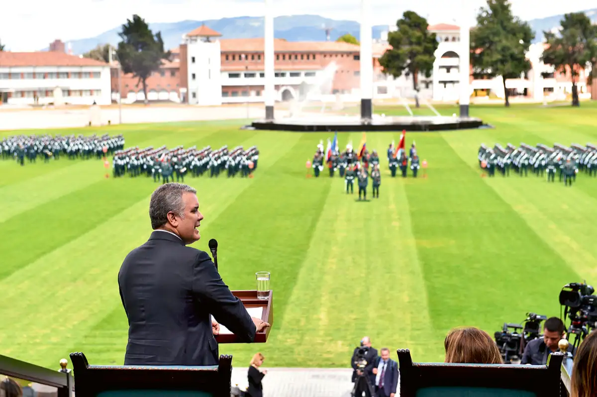 Ceremonia de ascensos en la Escuela Militar José María Córdova, Bogota.