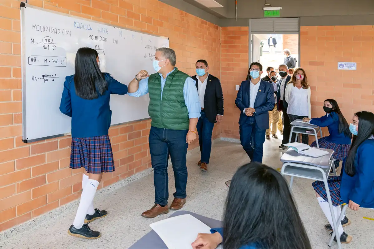 Entrega de la ampliación en la I. E. Normal Superior Leonor Álvarez Pinzón, Tunja, Boyacá, 12 de febrero de 2021.