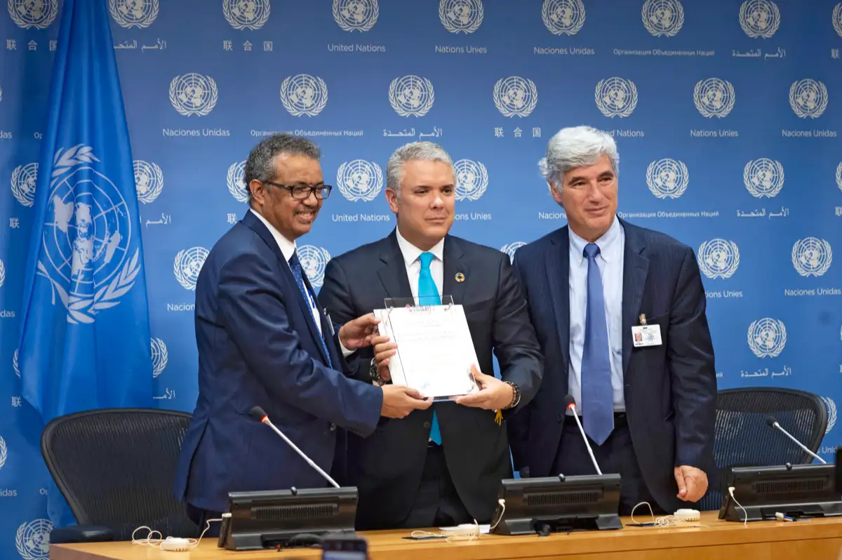 Entrega del premio de la Organización Mundial de la Salud oms por el manejo del sarampión y la rubeola. Nueva York, 24 de septiembre de 2019.